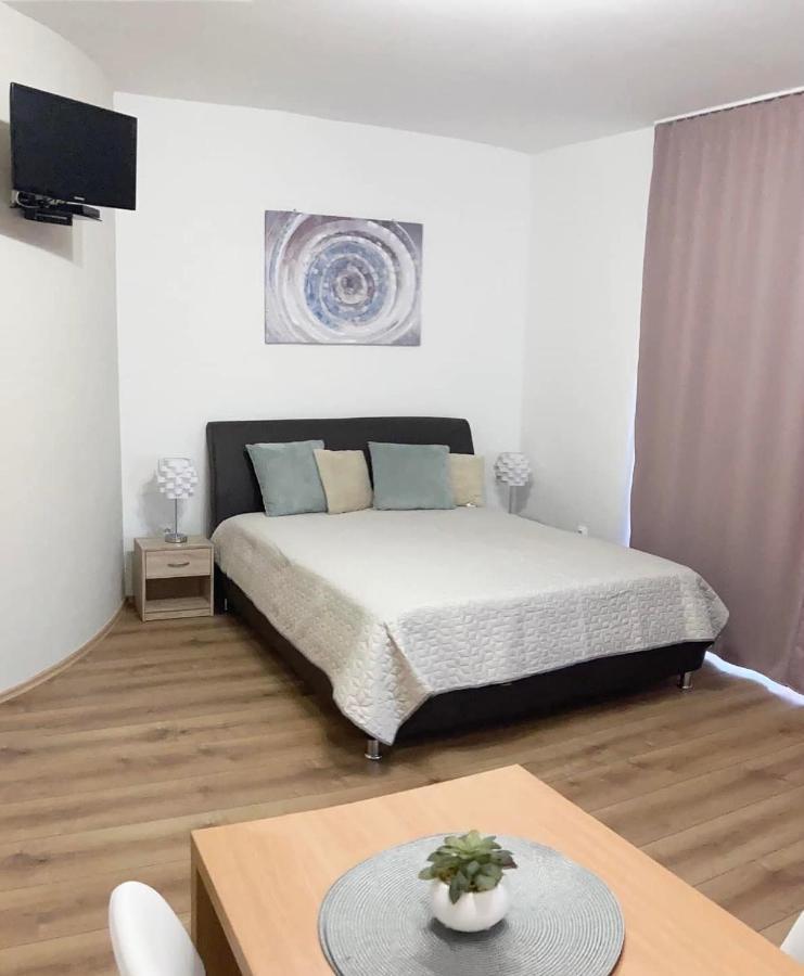 Jade Apartman เฮวิซ ภายนอก รูปภาพ